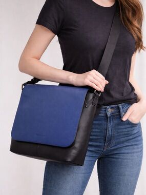 Coach Sullivan Messenger Sport Calf Leather Midnight Blue & Black 12x10